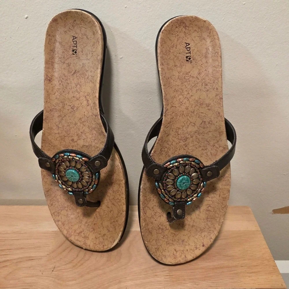 Apt 9 Womens 8 Thong Sandals Brown Turquoise Boho Medallion Koval Multi festival